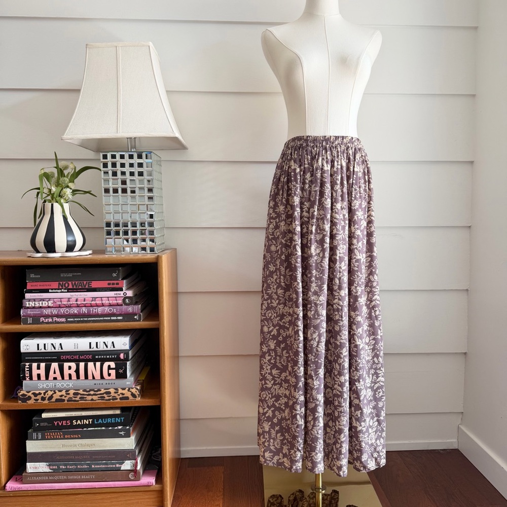 Vintage Georgiou Silk Floral Print Maxi Skirt size 8 - Picture 2 of 5